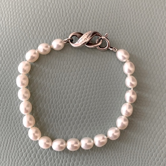 Tiffany Co Freshwater Pearl Bracelet 